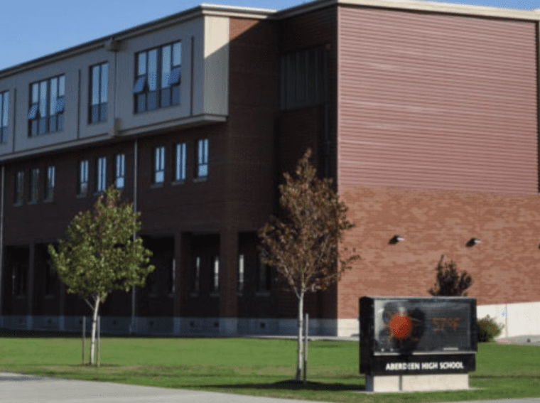 Aberdeen Football Coach Upset After Player Transfers To Montesano While His Mom Fights Cancer