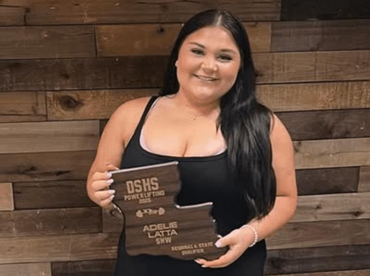 Denham Springs High School Powerlifter Addie Latta, 17, Dies After Car Accident